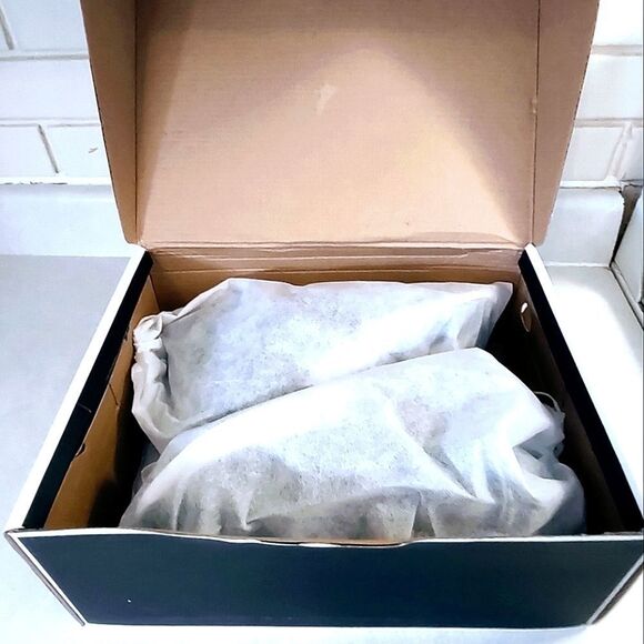 FIT VILLE MENS BLACK, WHITE AND GRAY ATHLETIC SHOES MEN'S S 8.5  WOMEN'S S 10 - Picture 7 of 8